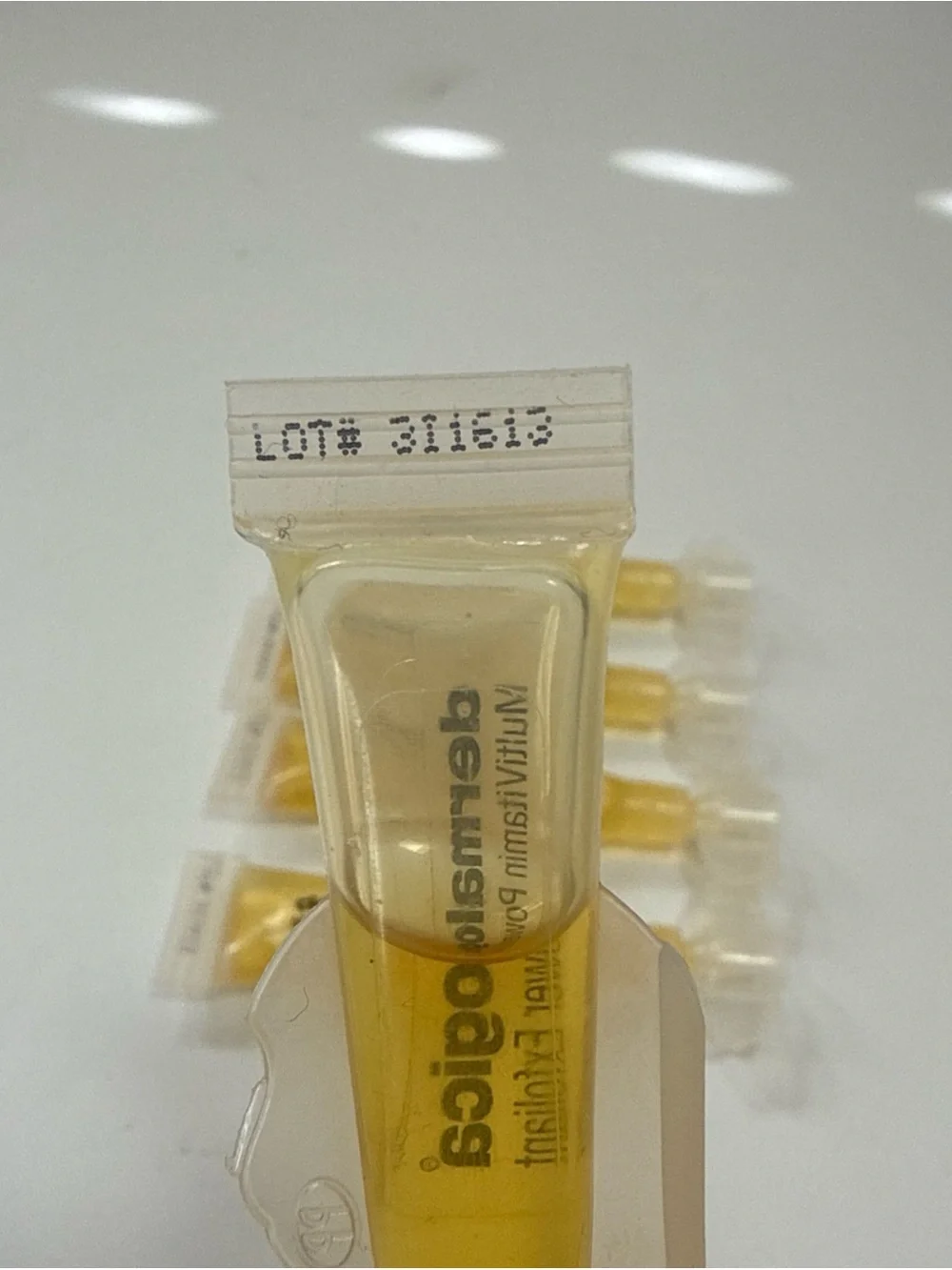 dermalogica Yellow MultiVitamin Power Exfoliant Single-Use Vials
